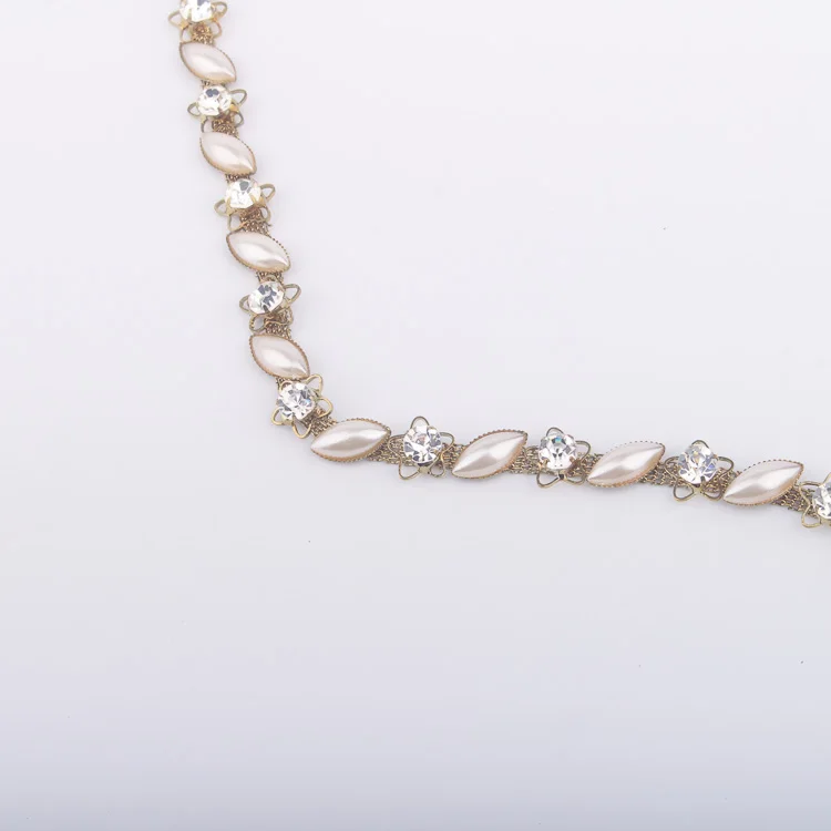 
Double Decoration Gold Rope Chain Trim In Stone 