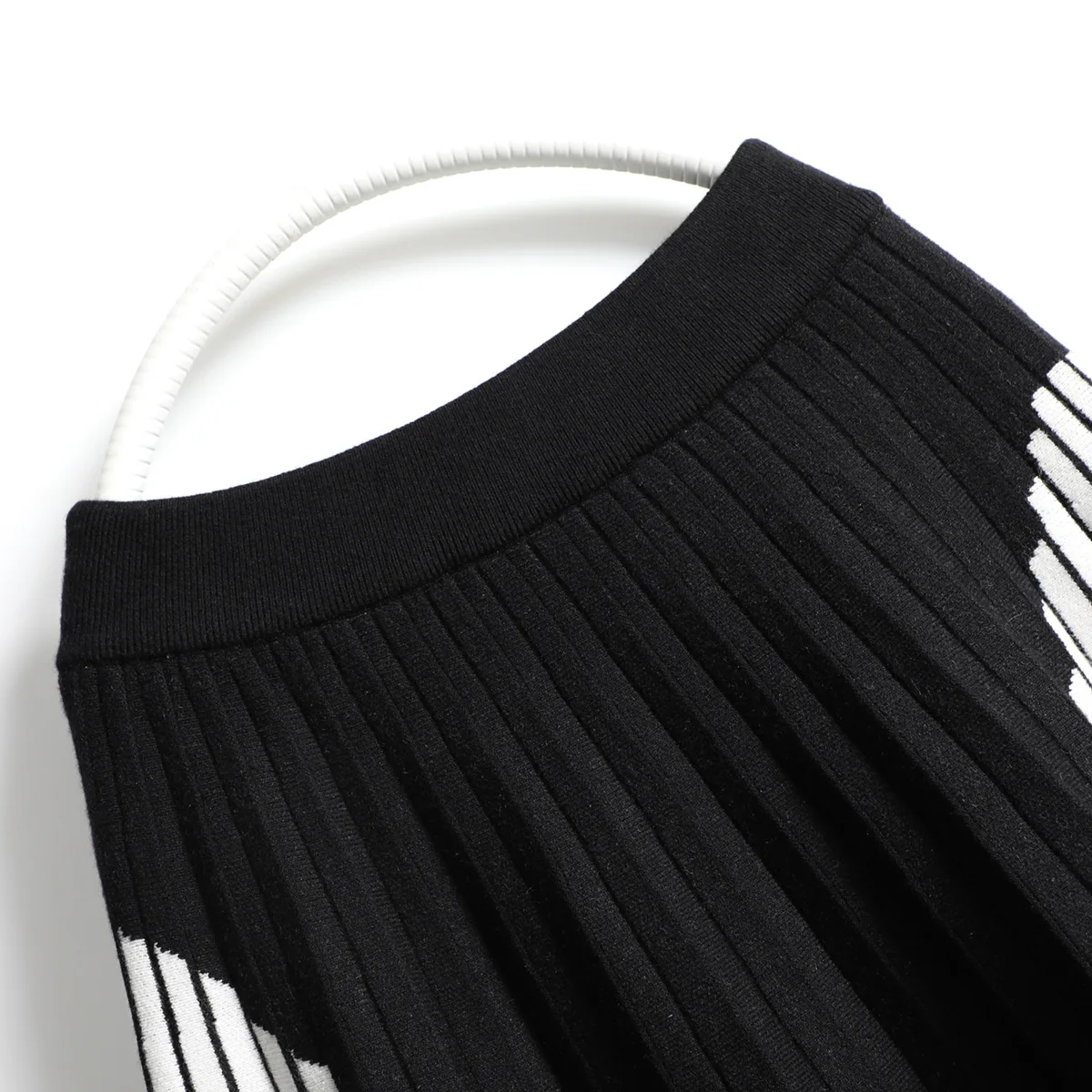 Women Fashion Color Blocking A Line Midi Long Skirt Stretch Waist Pleated Autumn Winter Knitted Pleated Skirt