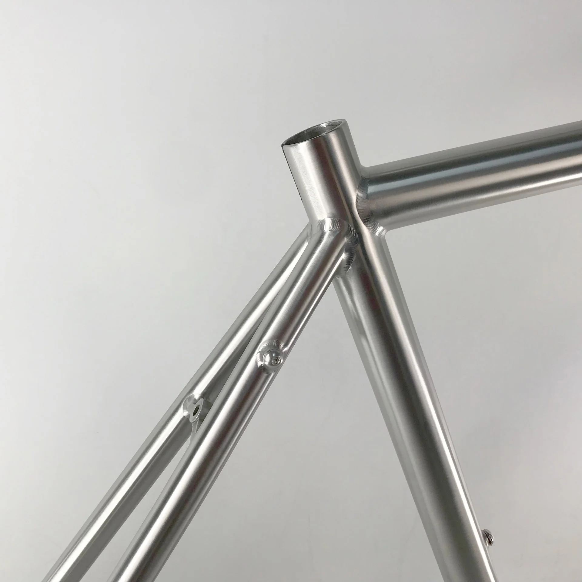 Суппортный тормоз дорожный для городского титанового велосипеда с ремнем привода подходит для шины 28c