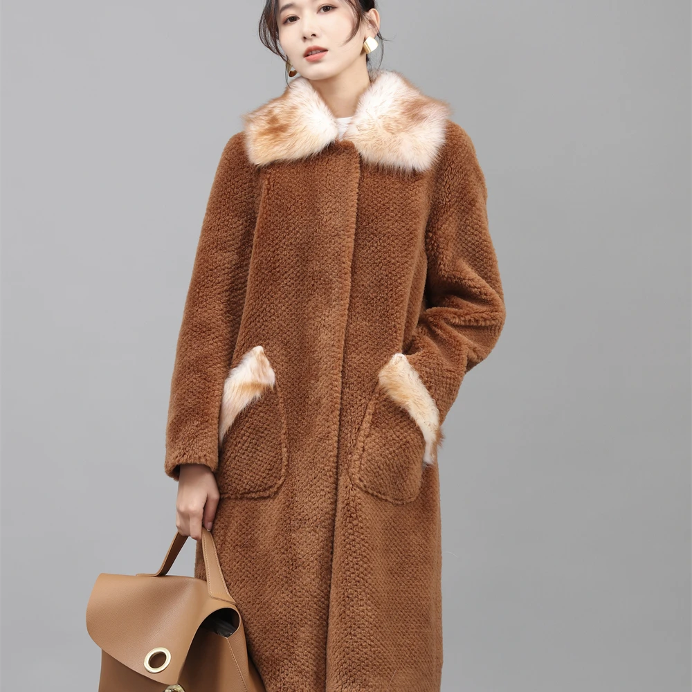 Wholesale Custom fashion   women Faux fur coat with Tuscany sheep fur collar