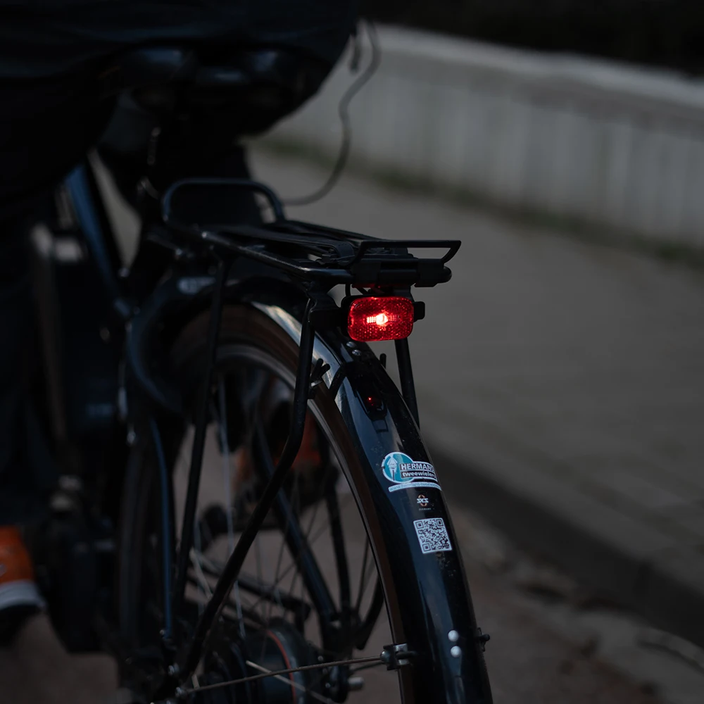 Factory direct Sate-lite cree ebike light ISO 6721-1 StVZO ECE R50 eletric bike rear light with  ISO 6721-2 StVZO Z reflector