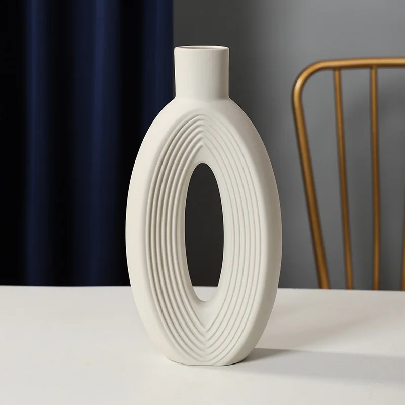 Factory Price Wholesale Creative Unique Tabletop Nordic Vases Modern Decorative Flower Ceramic Vases For Home Decor