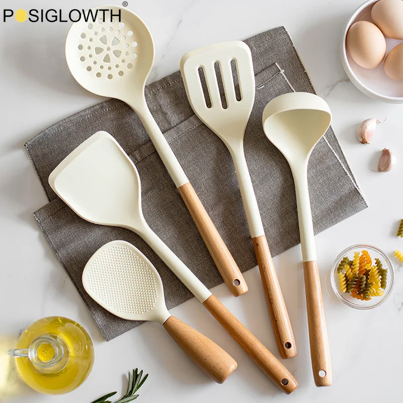 High Temperature Silicone Spatula with Wooden Handle for Non-stick Pans and Cooking utensil set
