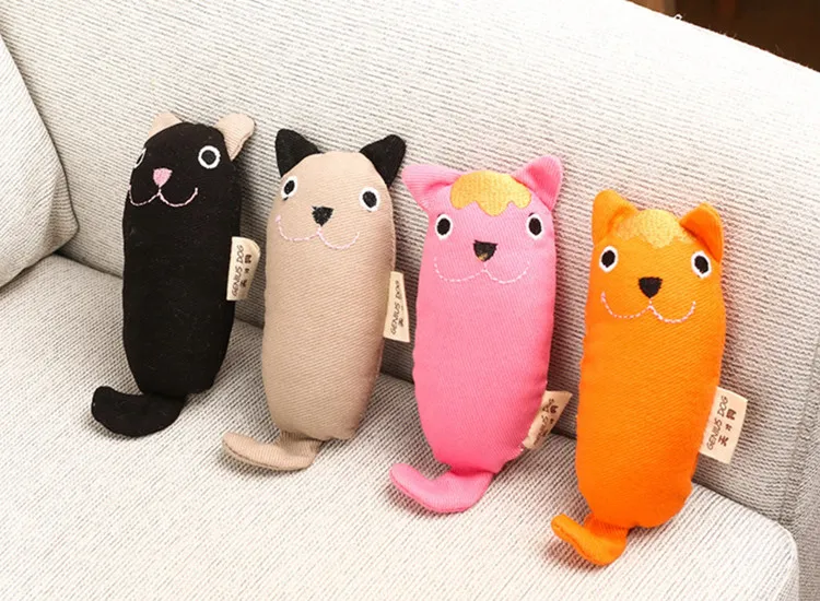 Catnip Toys for Cat Chew Toy Teeth Cleaning Interactive Non-Toxic Dog Shape