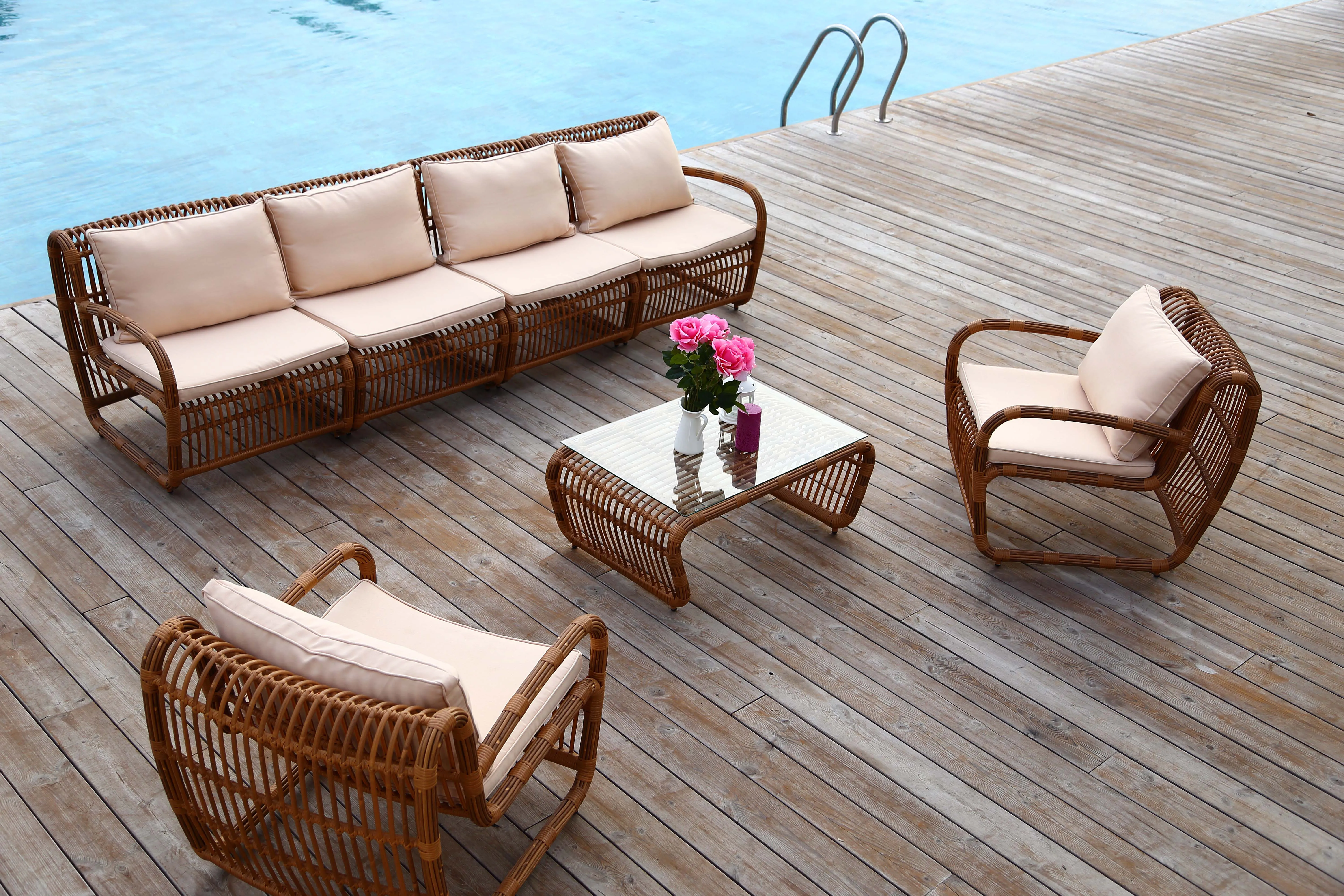 
MEIYAXIN rattan patio hotel glass garden table set(accept customized) 