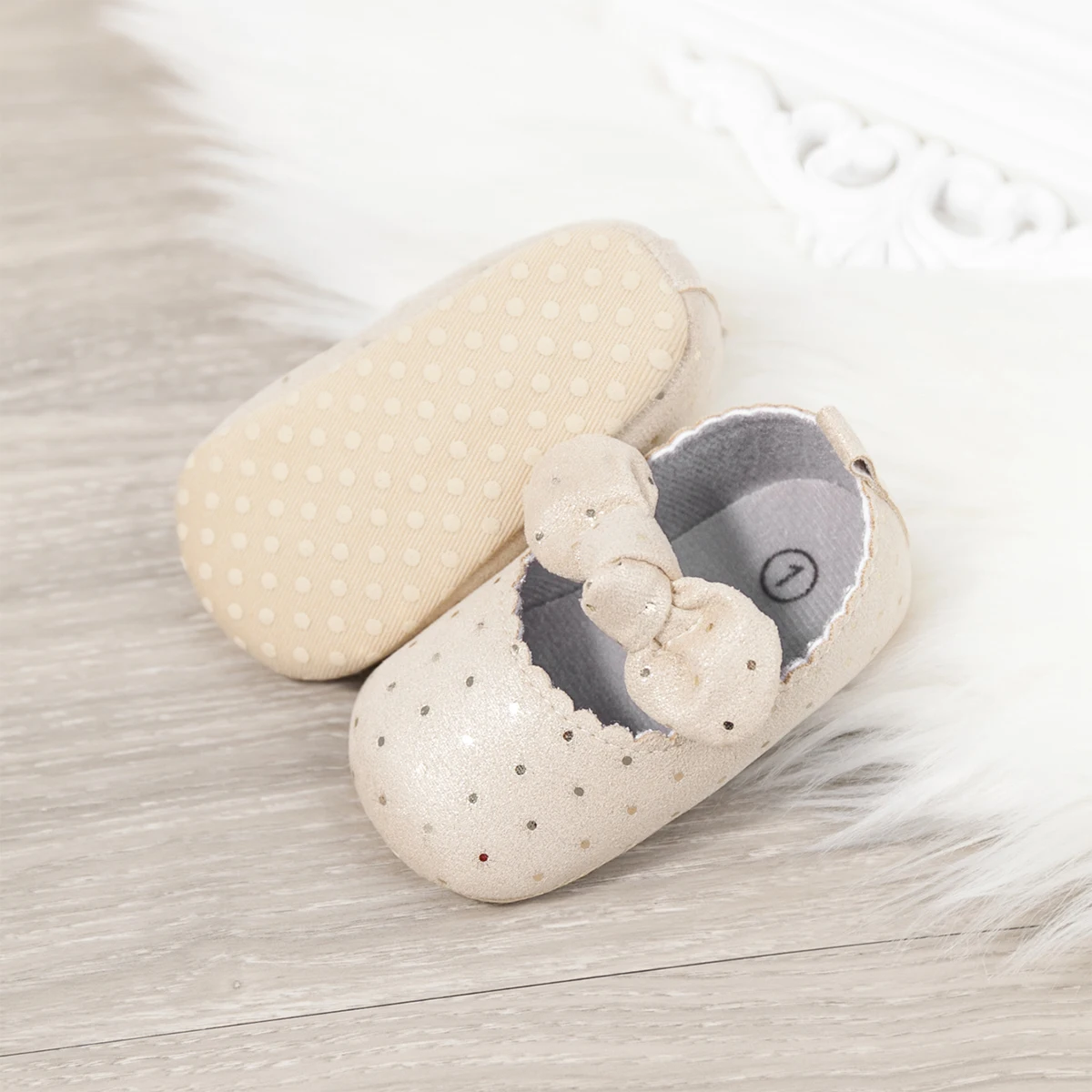 Hot Sale Bow Princess Shoes Baby Dress Shoes Light Weight Anti-slip Sole Newborn Baby Dresses Shoes