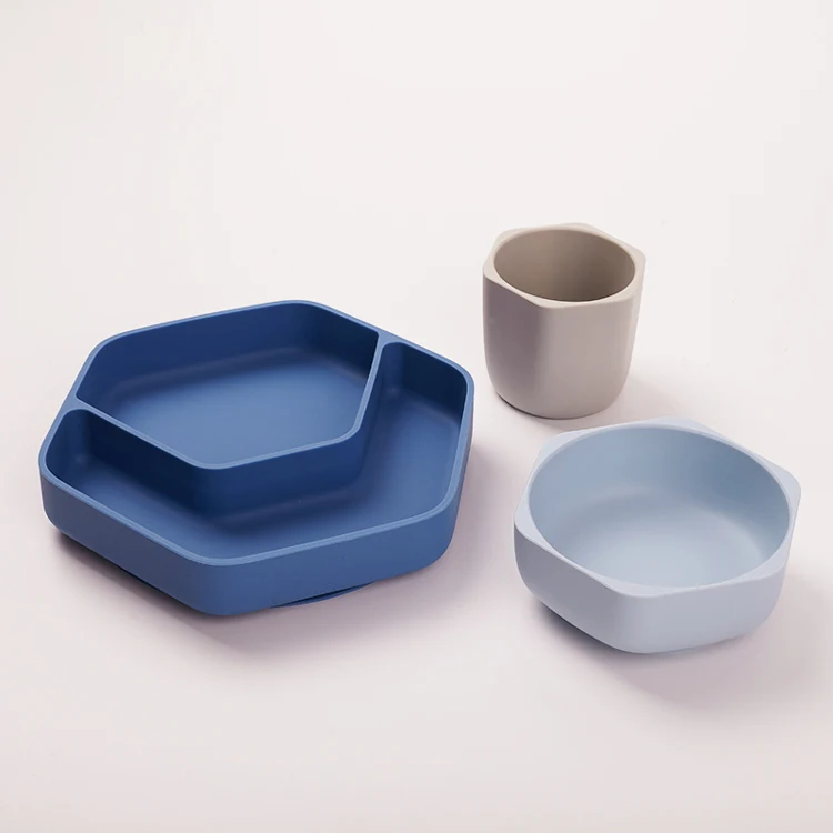 
China manufacturer portable unbreakable easy to clean silicone baby feeding bowl baby silicone dinner plate 