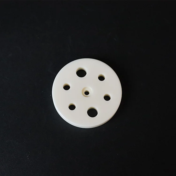 High Alumina Wear Resistant Alumina Ceramic Plate 99% Al2O3 Customized