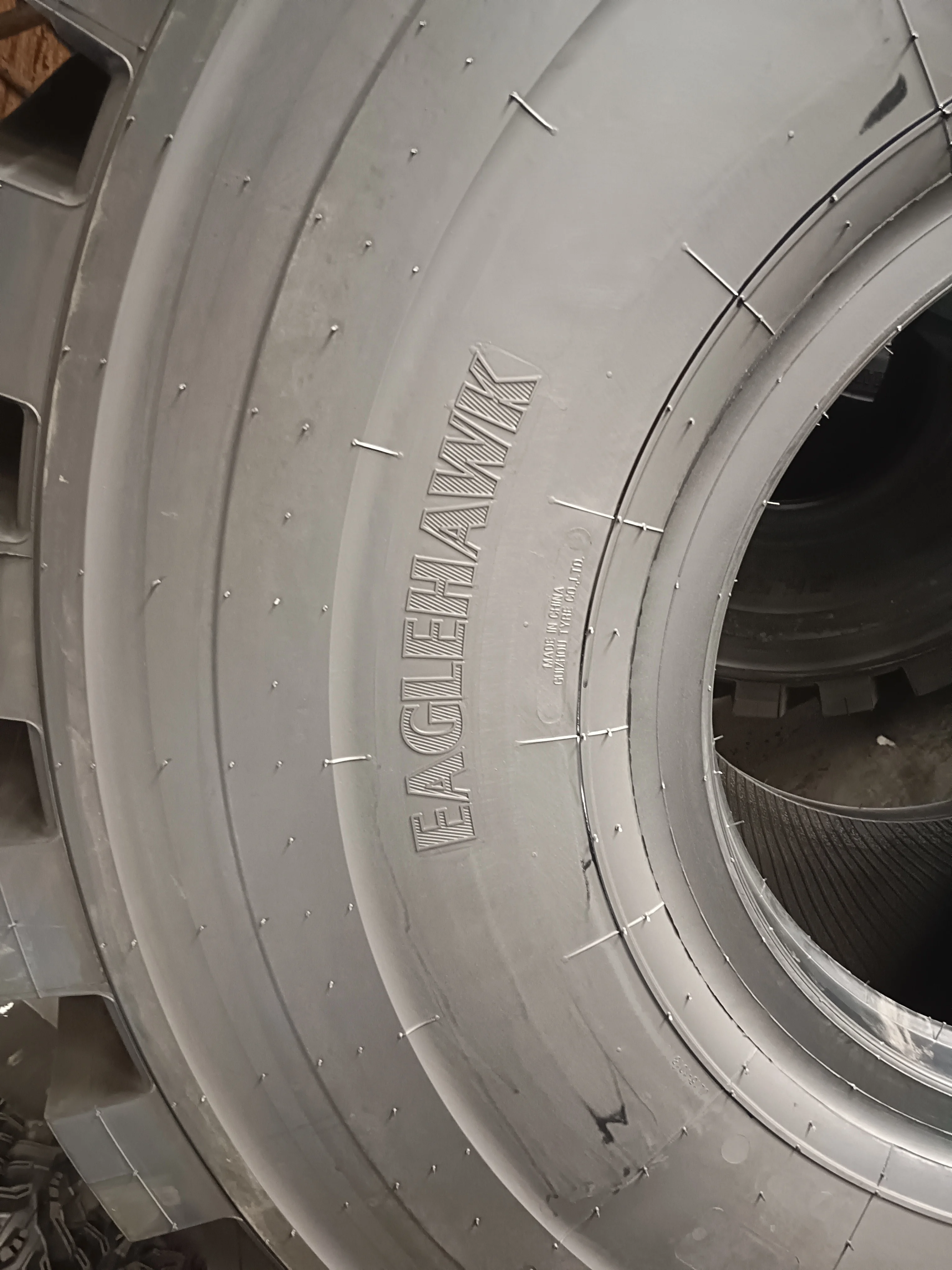 L5 паттерн LCHS + EAGLEHAWK ADVANCE HILO фирменные шины 26. 5r25 23. 20. 29. 18. 00r25 00r33