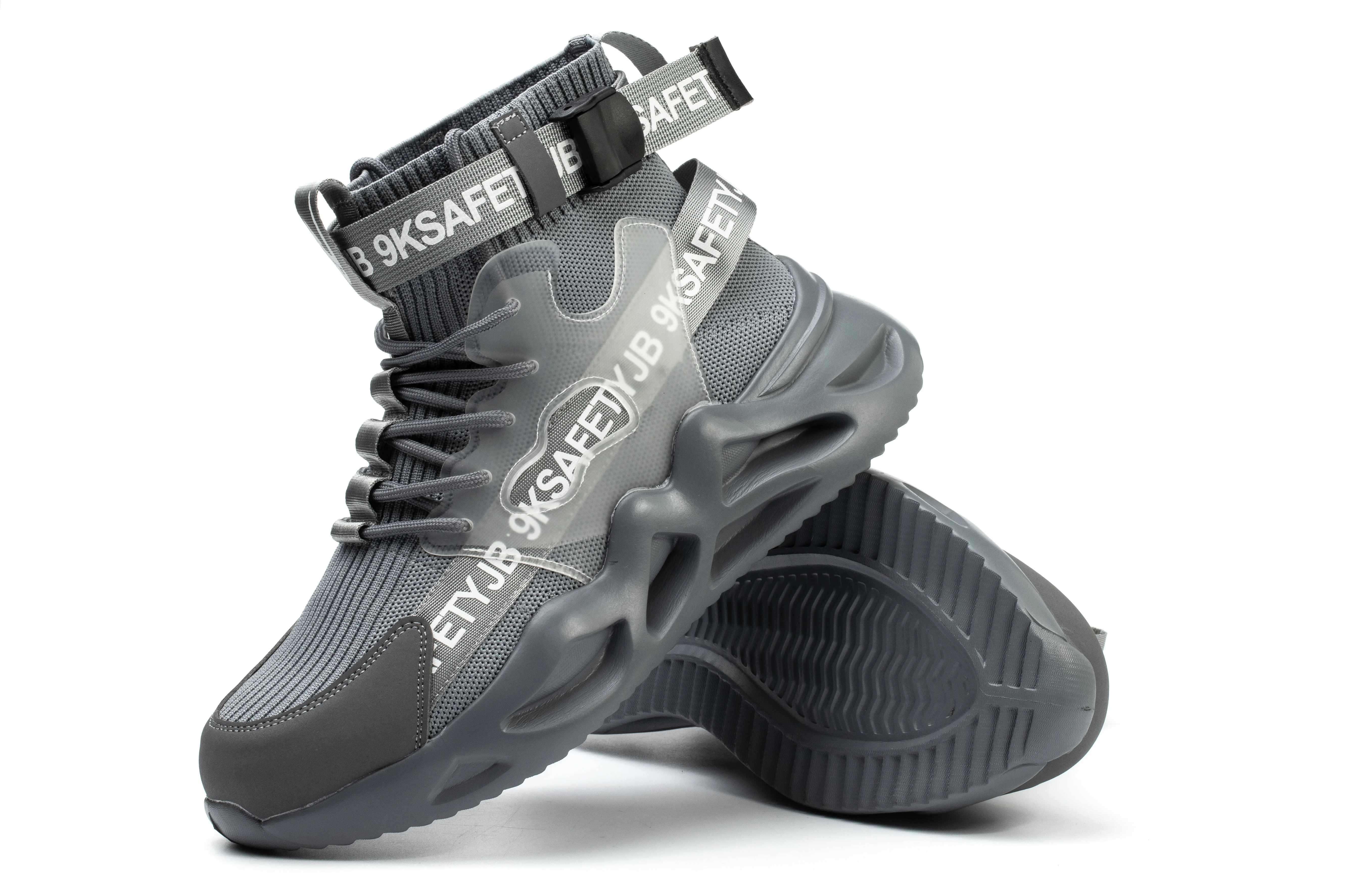 Hot Selling Industrial Protective Breathable  Puncture-proof Anti-slip Trainers Steel Toe Safety Shoes For Man