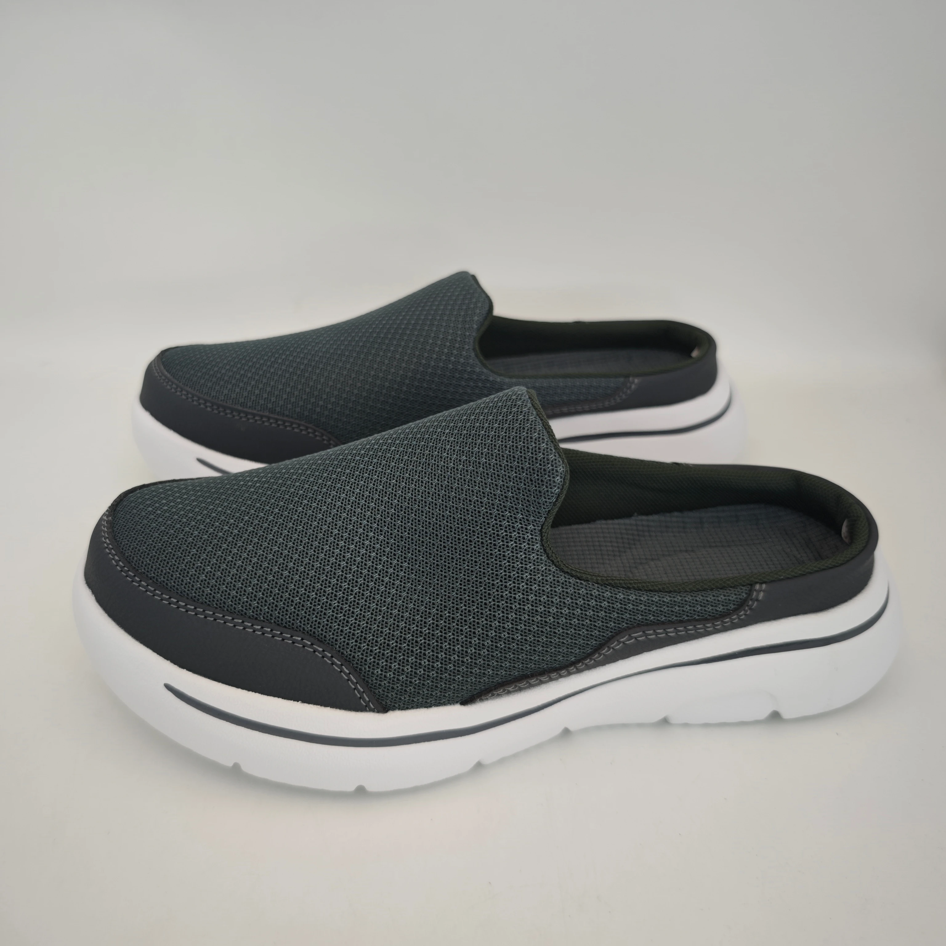 Factory made Durable quality Large size 46 47 48 elderly shoes High cost performance soft non-slip elastic casual walking shoes