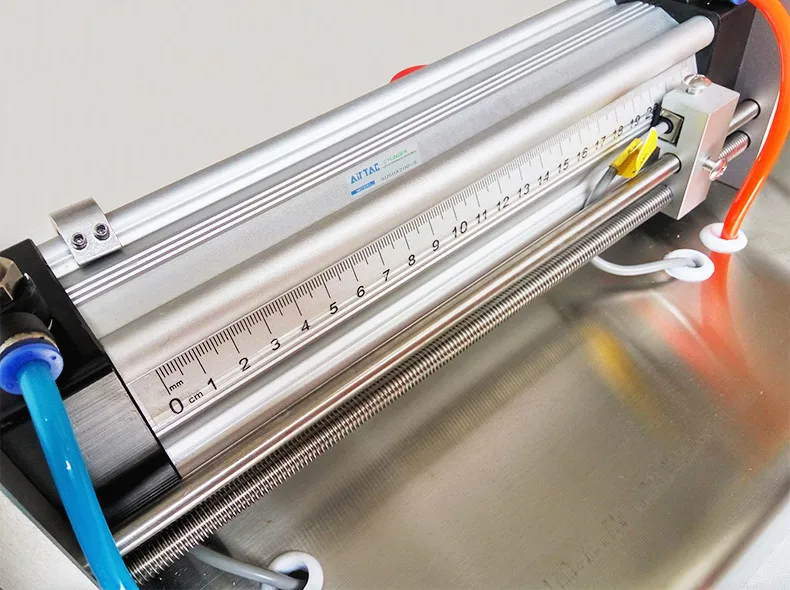 KEFAI best sell semi automatic perfume small glass bottle liquid filling machine