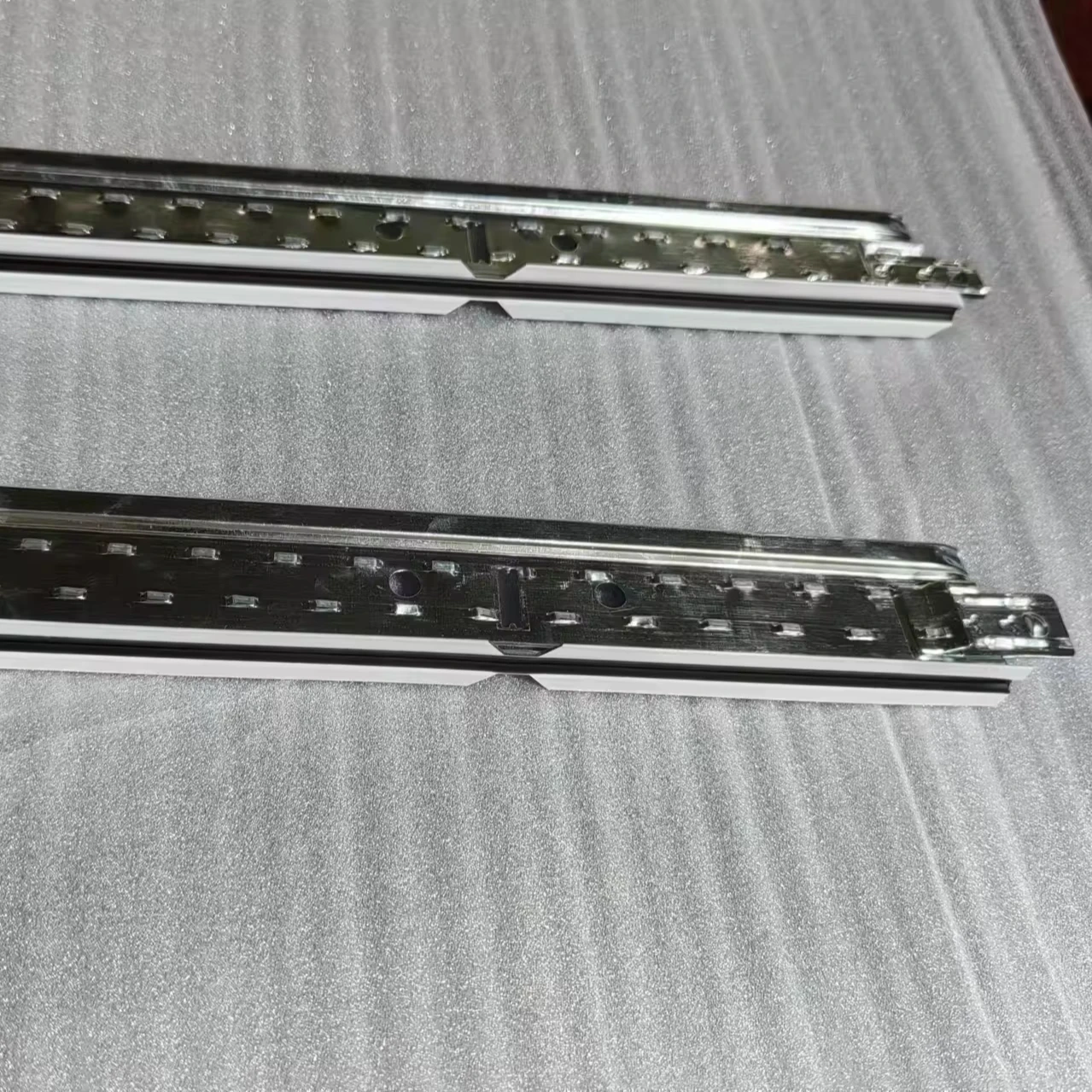 High quality ceiling tile hanging frame/false suspended galvanized ceiling t grid