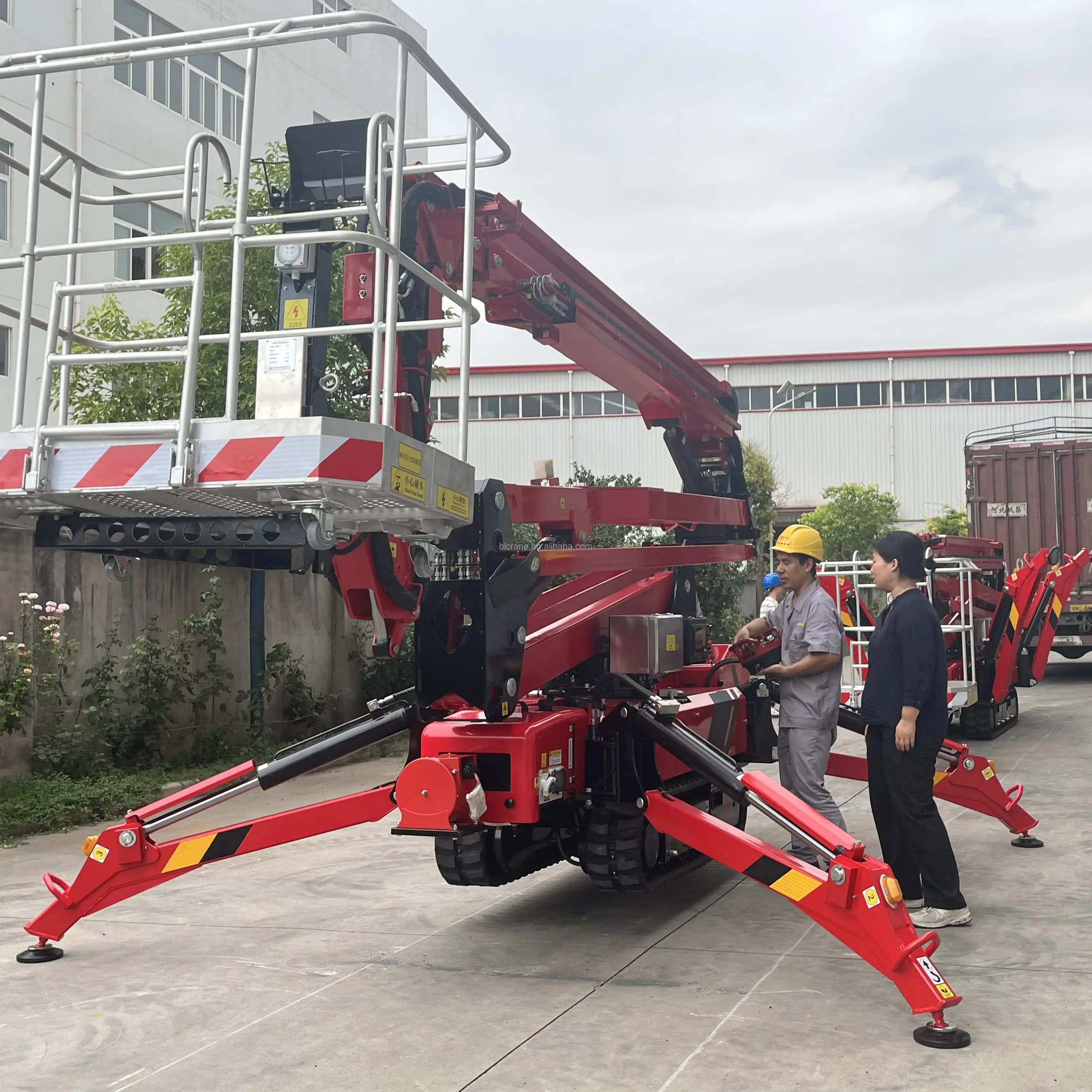 Aerial working spider crane with man basket 3 tons 8 tons 10 tons 360 degree rotation full unlimited remote control operation