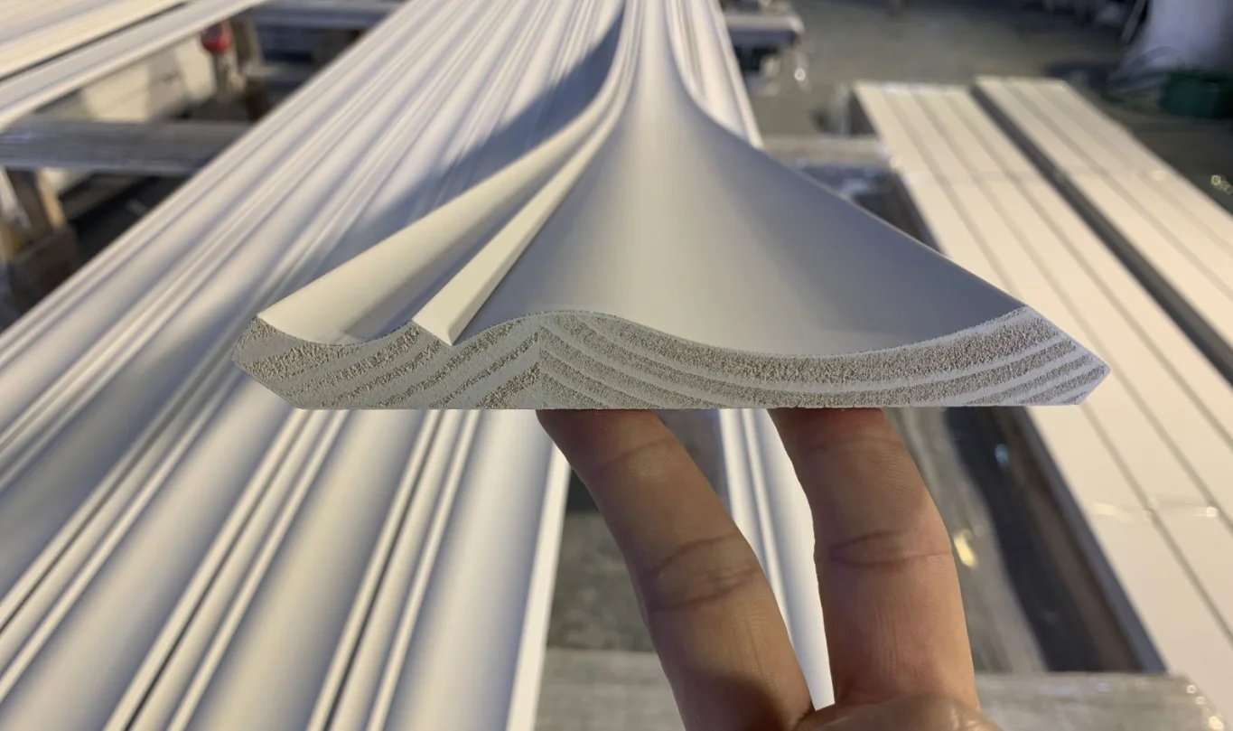 2024 Hot sale Pine Wood Ceiling Decorative Primed Moulding Crown Moulding