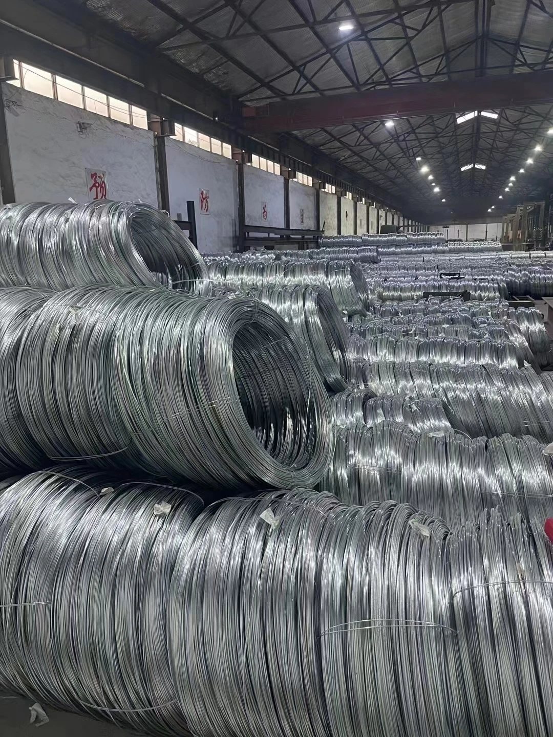 Ms Hot Dipped Electro Gi Galvanized Steel Wire with AISI 1008 1006 0.3mm 2mm 4mm Wire For Construction Industry