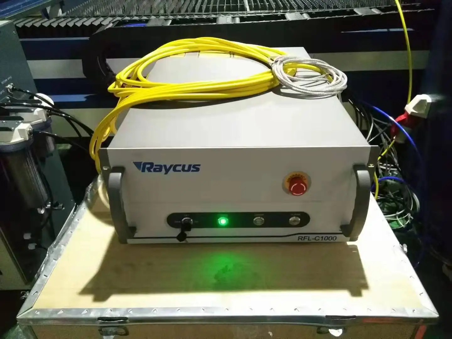 Raycus Low power laser source Parts Q-switched Pulse 20w/30w/50w Source For laser welding machine.