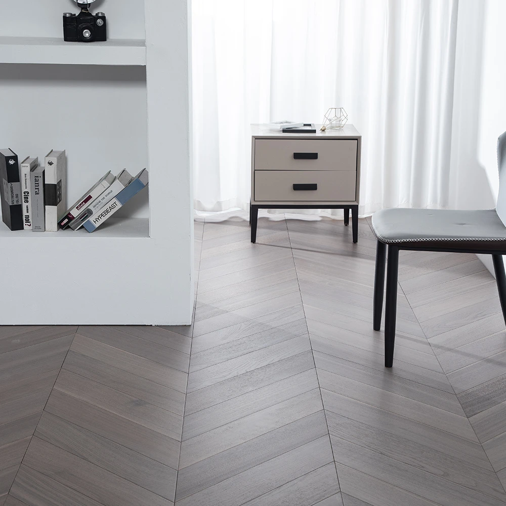 Stained walnut solid wood floor best sale smooth oak multilayer hardwood engineering wood flooring oak TAP & GO