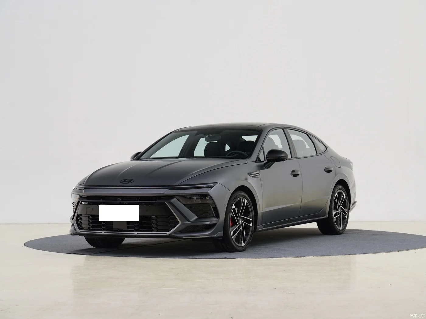 2024 ChinaHyundais Sonata, left-hand drive 210km/h 1.5T 8-speed automatic manual, 4-door, 5-seat mid-size sedan New cars