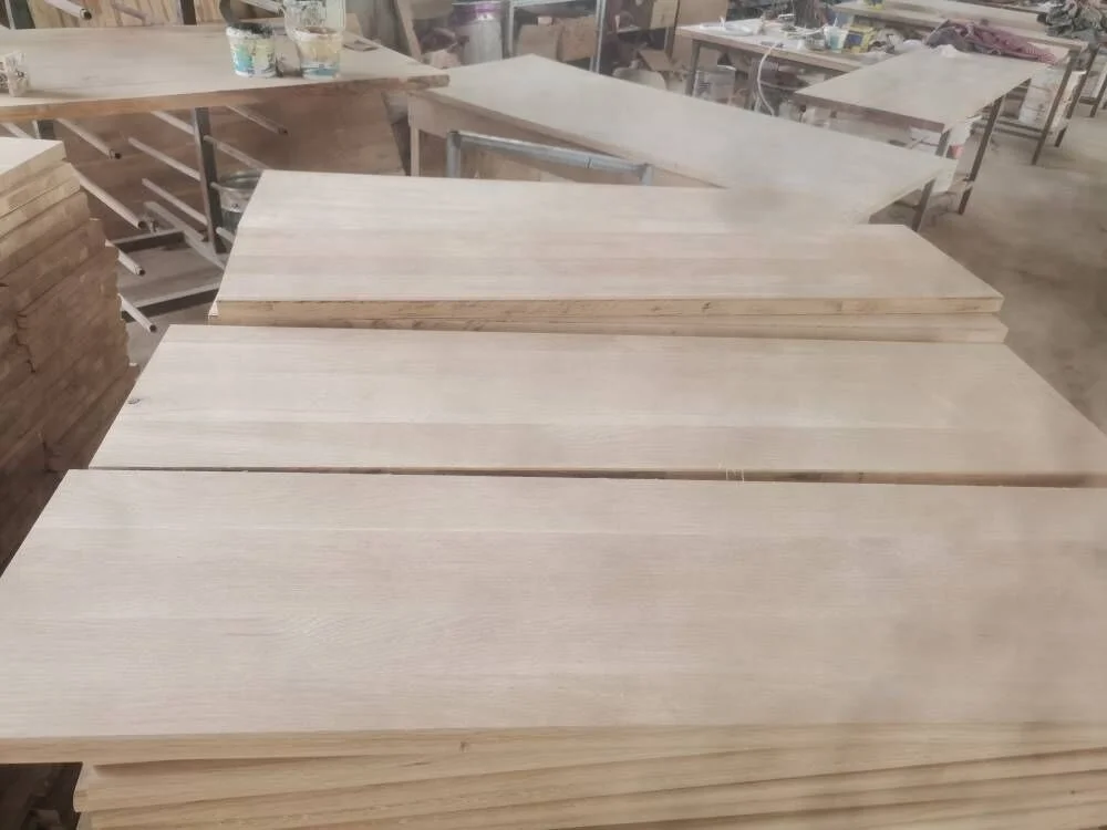 factory direct sell white oak wooden stair parts