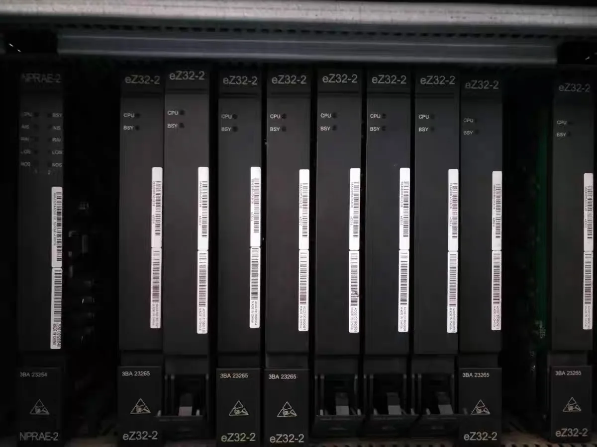 OXE 4400 предприятия печатная плата Новый z24 eUA32 INT-IP3 eZ32 -- 2 3BA23265