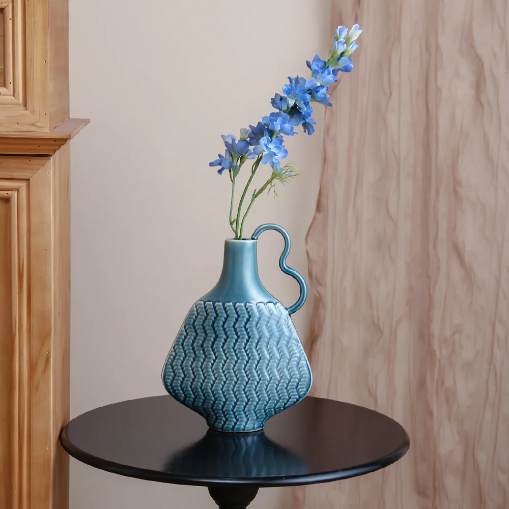 Italian pottery vase ceramic  high-end vintage porcelain ornaments ins style high-value insert special-shaped blue vase