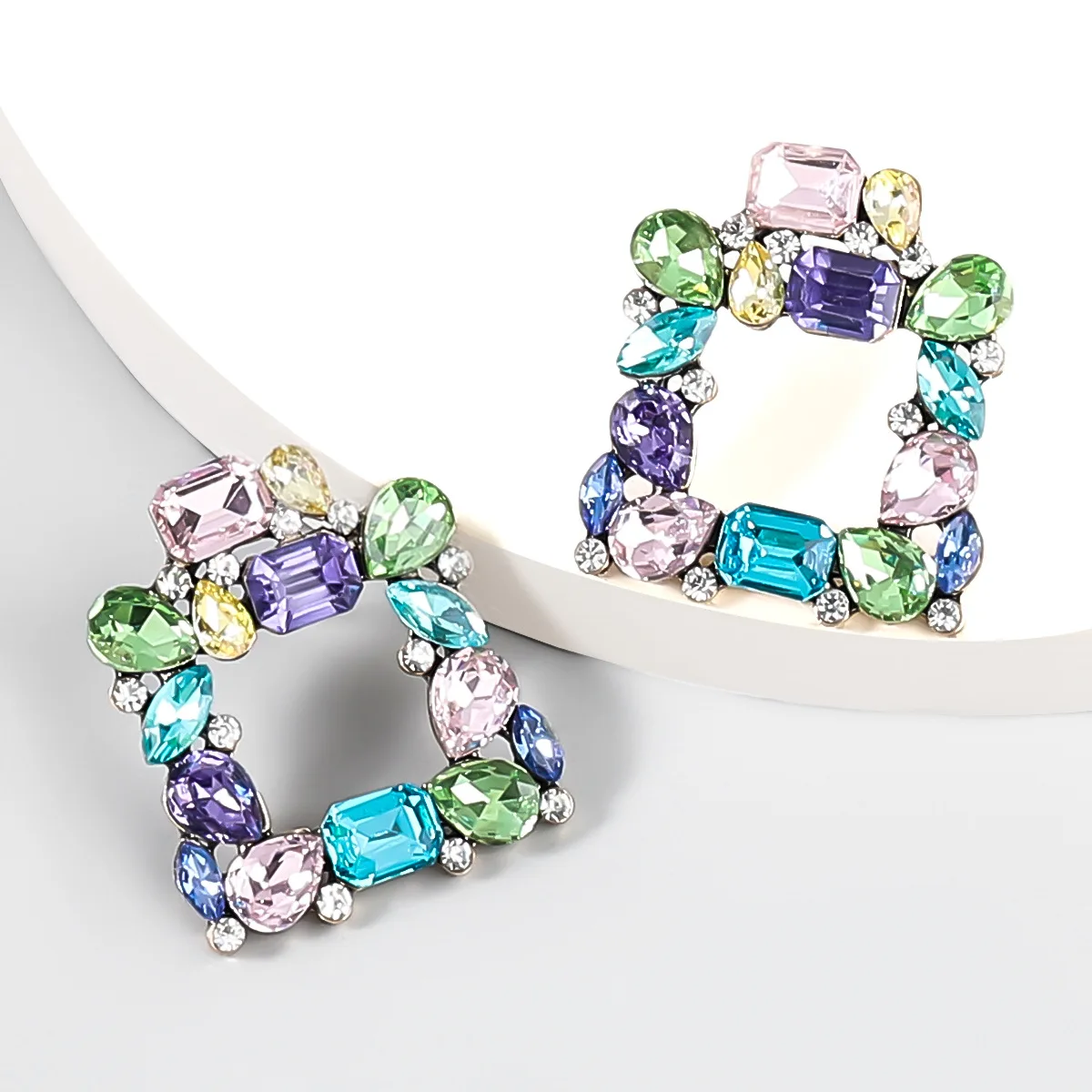 Fashion Personality Alloy Diamond Rhinestone Square Super Flash Party Earrings