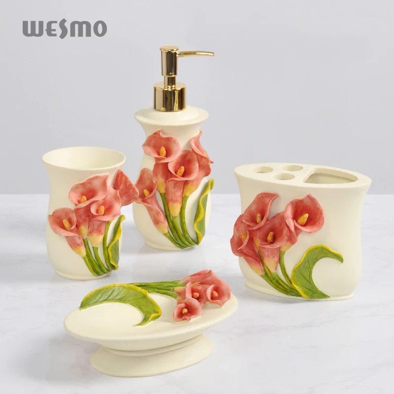 Luxury Sculptured Flower Design Soap Dispenser 4 Pcs Bathroom Items Resin Bathroom Accessories Set