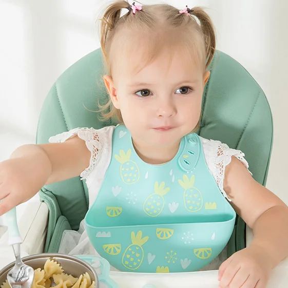 KUB wholesale cute cartoon infant bib with food-catcher soft waterproof food grade silicone baby bibs