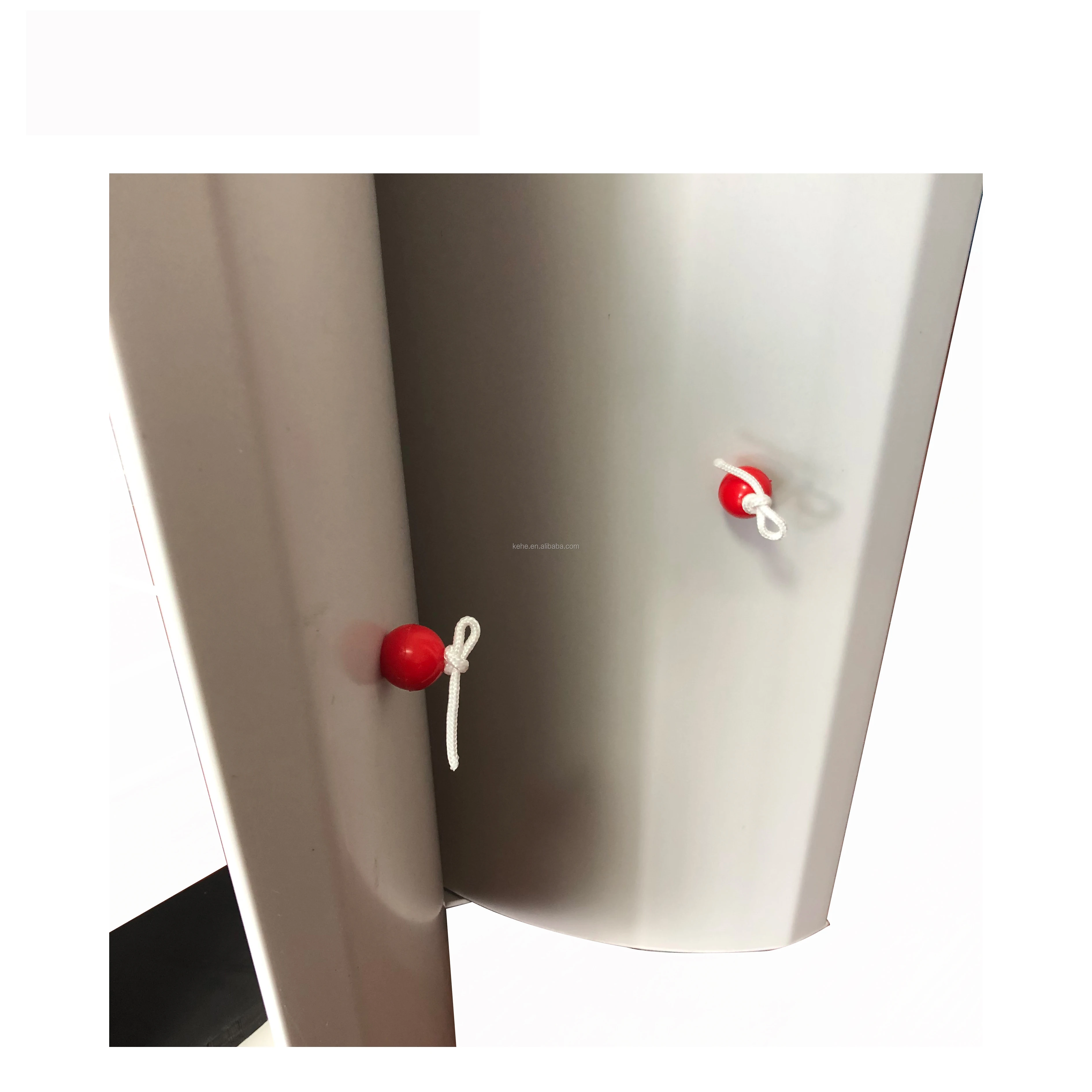 Butterfly type ceiling air inlet for poultry house