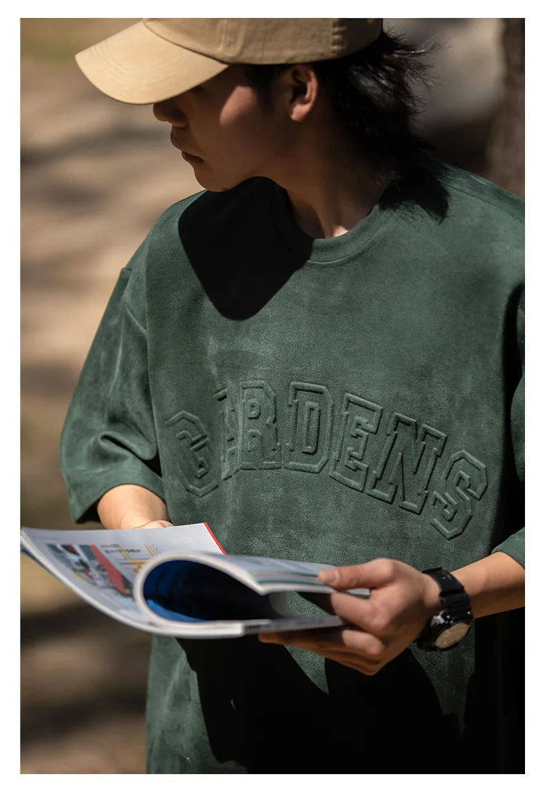 Heavy Suede short sleeve T-shirt men fashion retro three-dimensional alphabet press colloidal T-shirt