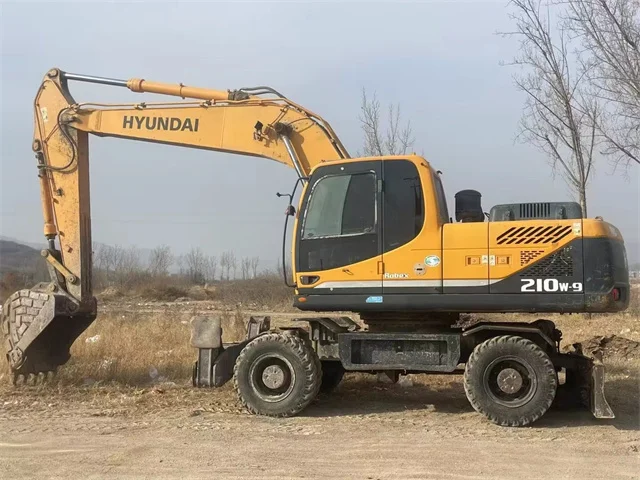 Used Hyundai 210w-9 Hydraulic Wheel Excavator, Hyundai Wheel Excavator
