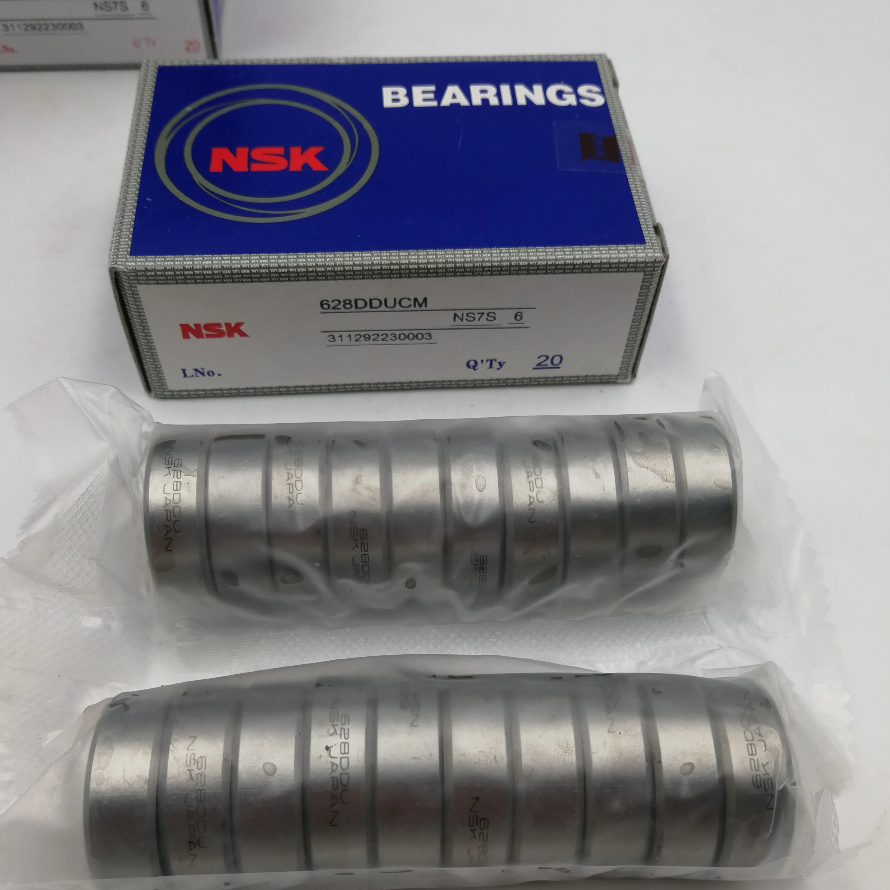
NSK single row ball bearing 6000DDUCM 6000-DDUCM Deep Groove Ball Bearing 10X26X8mm 