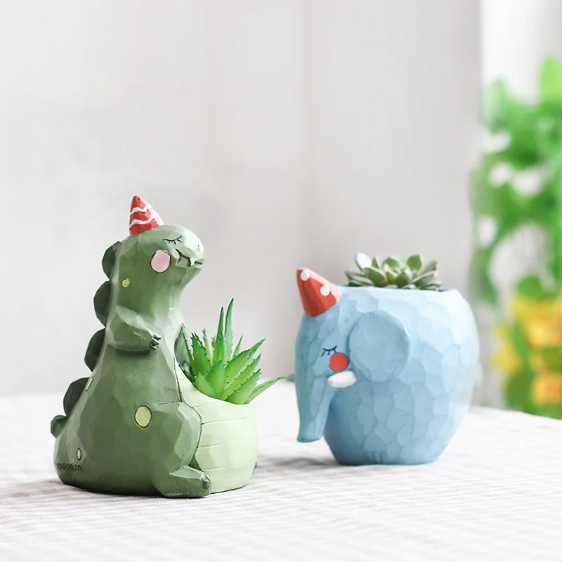 Roogo Wholesale Price Popular Design Resin Indoor Home Garden Decor Crocodile Elephant Dinosaur Whale Statue Succulent Bonsai