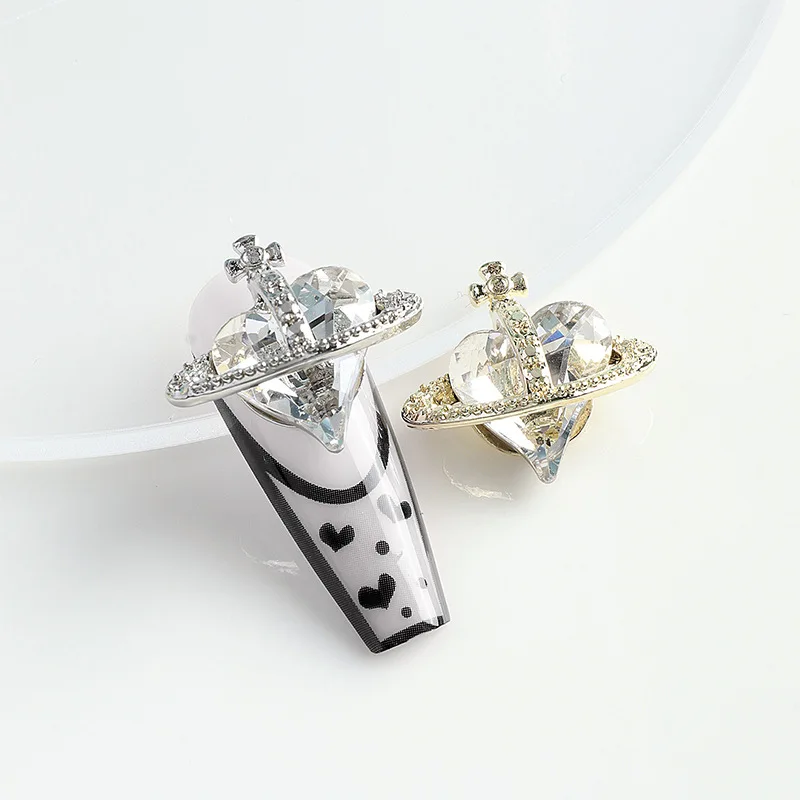 3D Shiny Nail Supplies with Champagne Heart Rhinestones Saturn Shape Nail Accessories DIY Design Nail Gemstone Crystals Jewelry