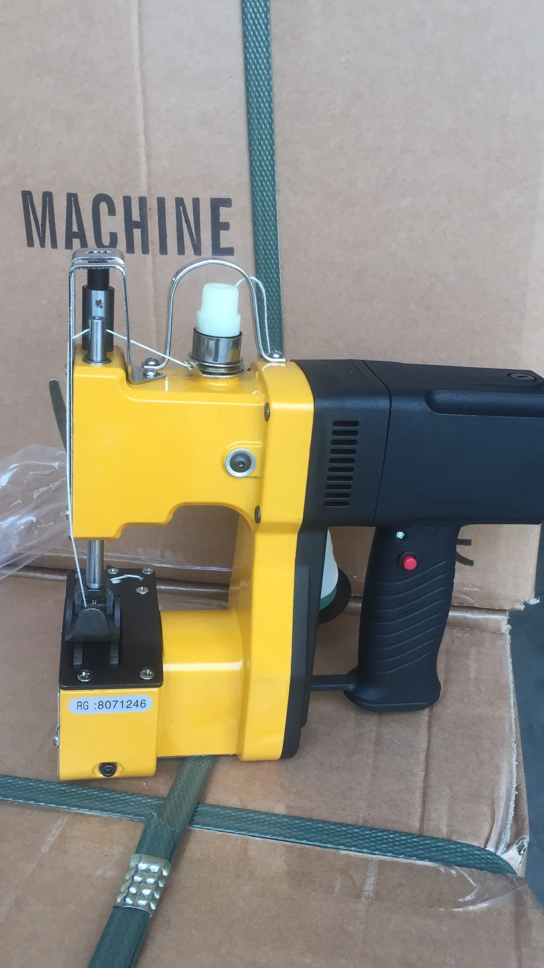 free shipping Automatic Electronic motor JA1-1/JA2-1/JA2-2 Sewing Machine closing bag sewing machine