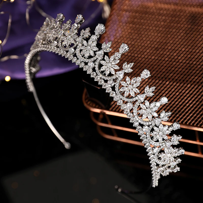 Bridal Accessories Crystal hair bun jewelry Elegant Wholesale Crown Handmade Wedding Tiara Women Fashion Gift BC7029