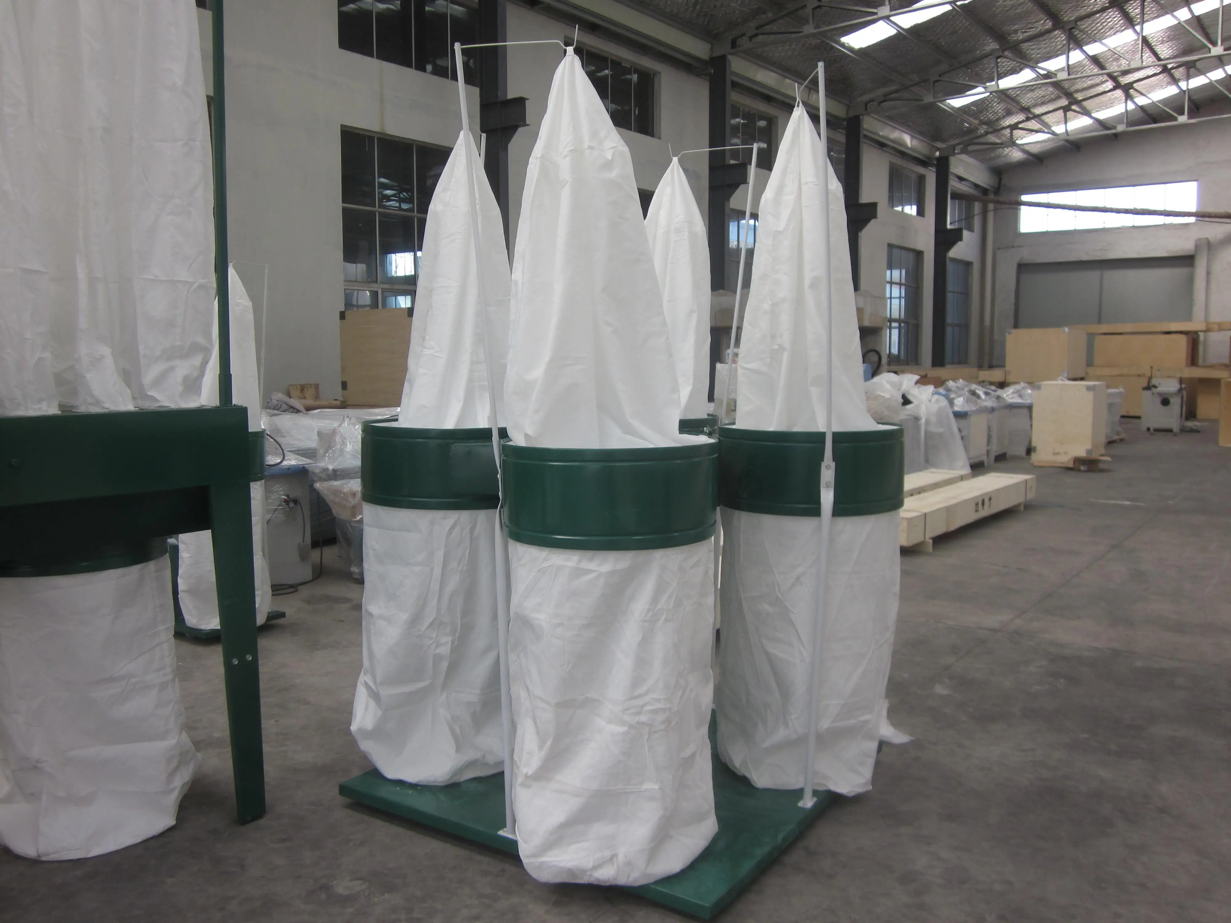 2.2Kw 3Kw woodworking dust extractor  with double bags