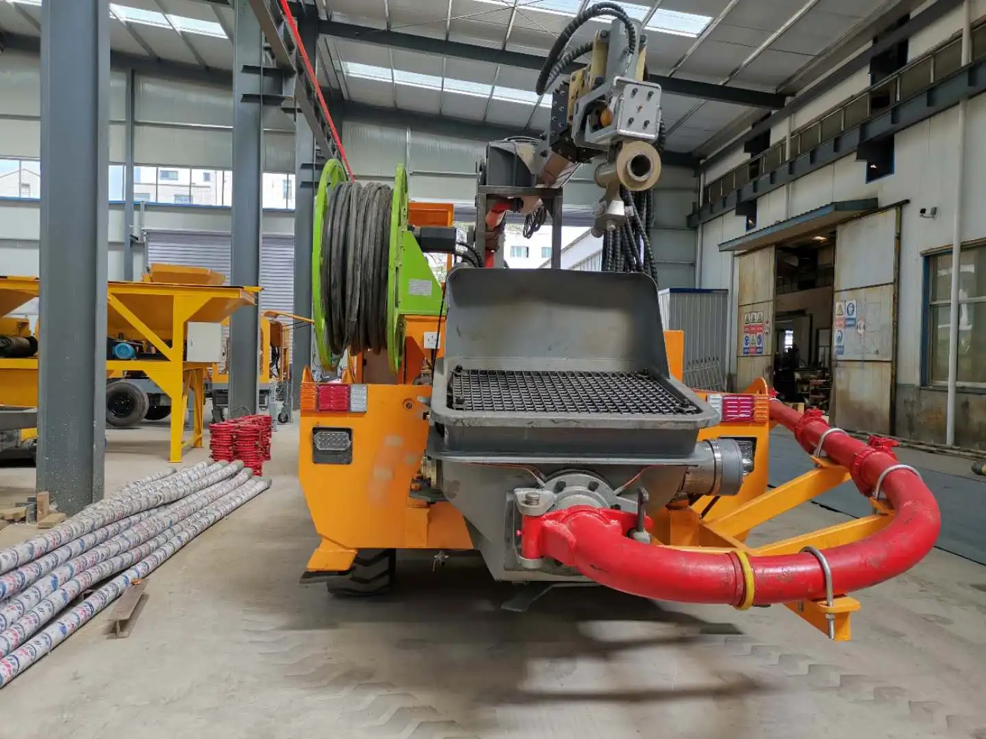 MINLE new machine Concrete Sprayer pump Truck Mounted Wet shotcrete machine for concrete spraying