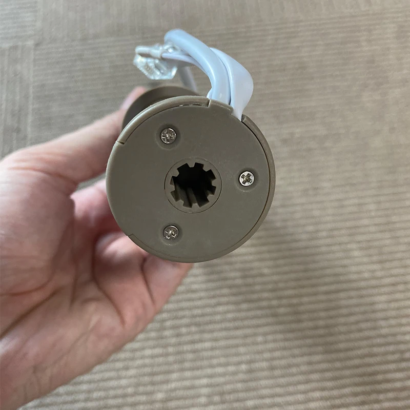 
Tuya Tubular Motor Roller Blind Shutters work with TuyaSmart App Support Alexa/ Google Assistant/ AliGenie 