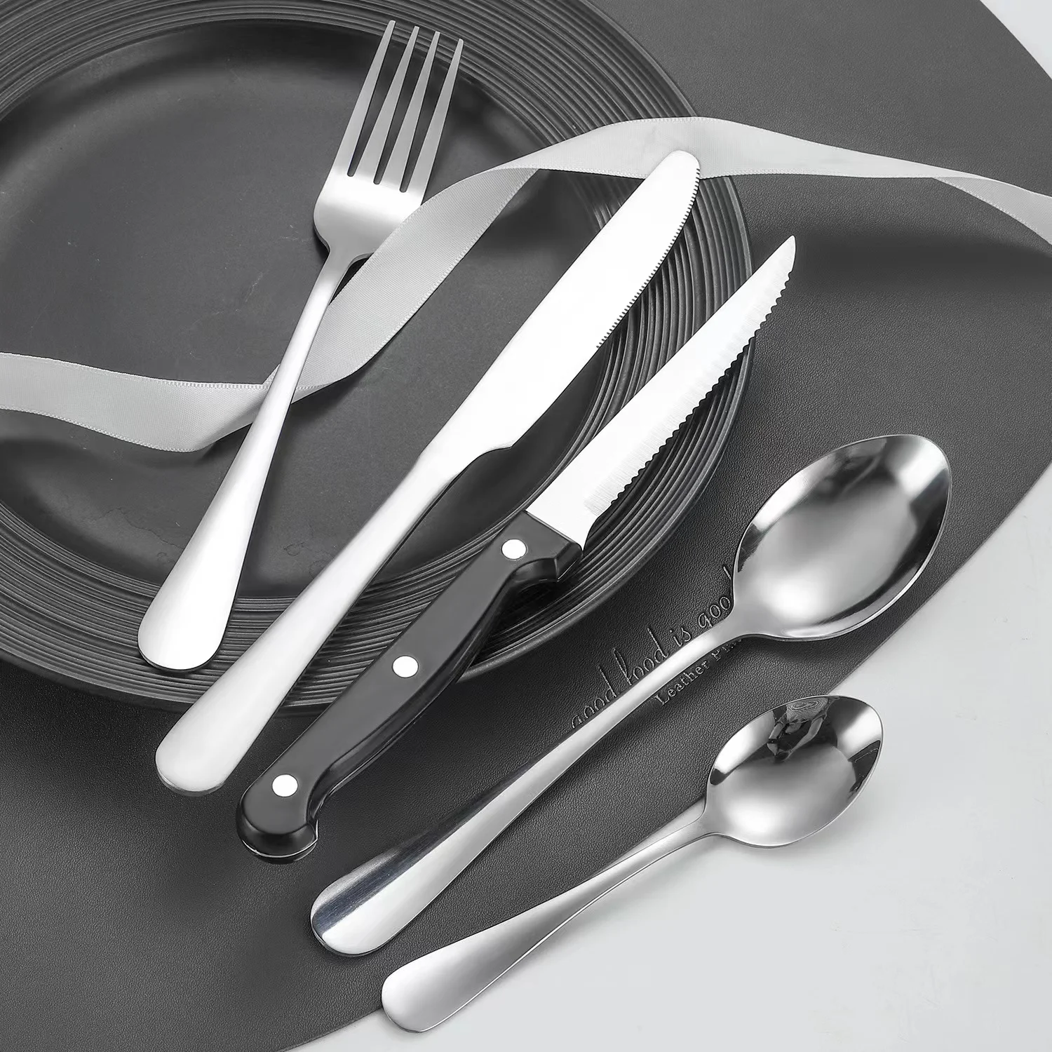 30PCS Storage Box Stainless Steel Cutlery Set With Steak Knife Flatware Silverware Set for 6