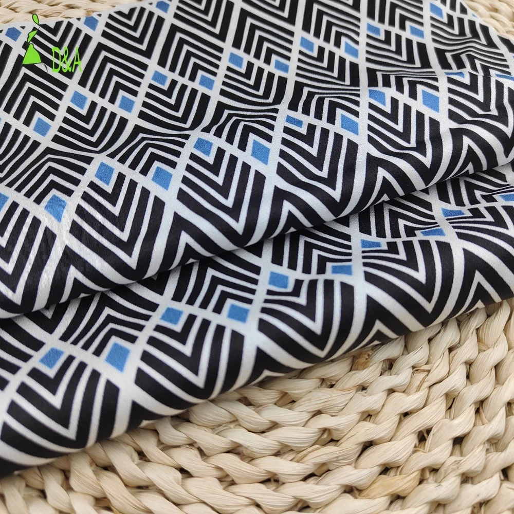 Custom Digital Printing Fabrics Wholesale Women Silk Satin 100% Polyester Fabric Satin Floral Fabric For Clothes