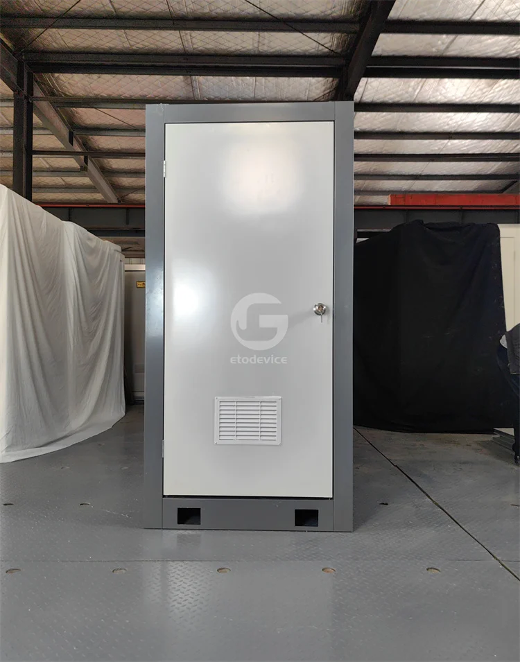 Worksite Portable Toilets Prefabricated Eco Friendly Mobile Plastic Moving Outdoor Toilets Manufacturers