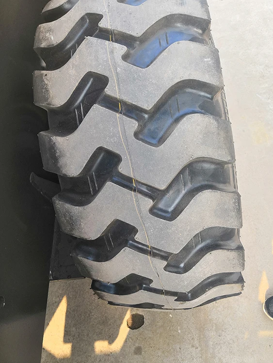 used howo tractor truck price