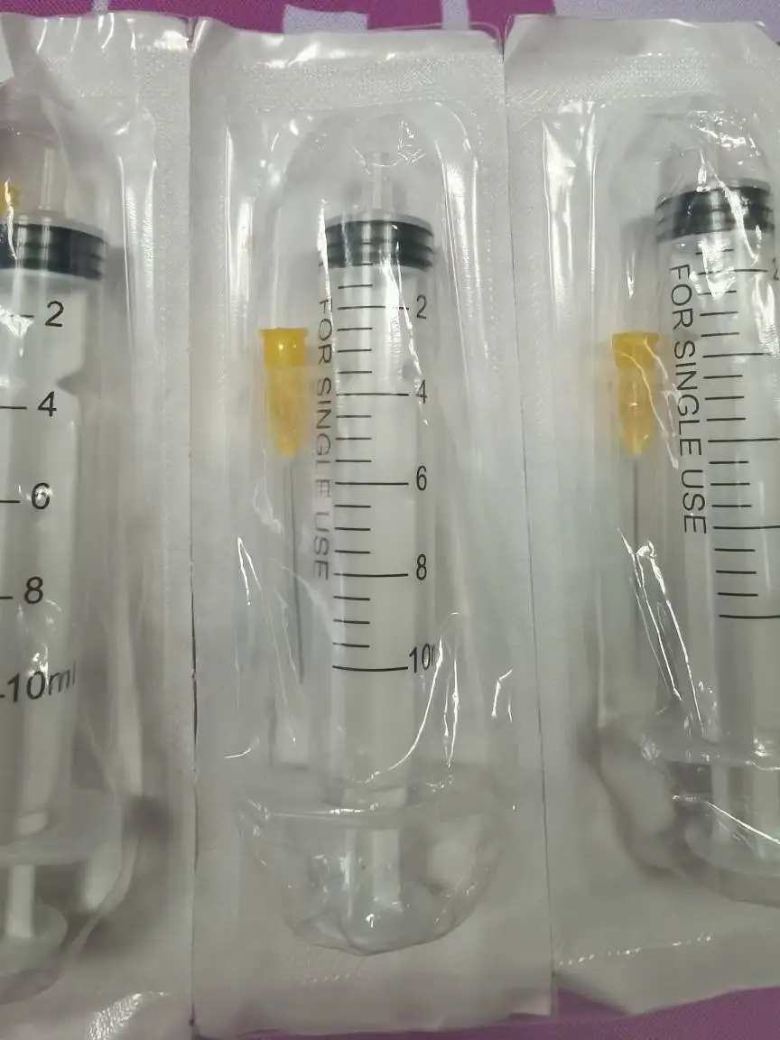 Wholesale Low Price 1mi, 2ml, 5 ml Disposable Syringe with Needle High Quality Disposable Syringe CE Approved