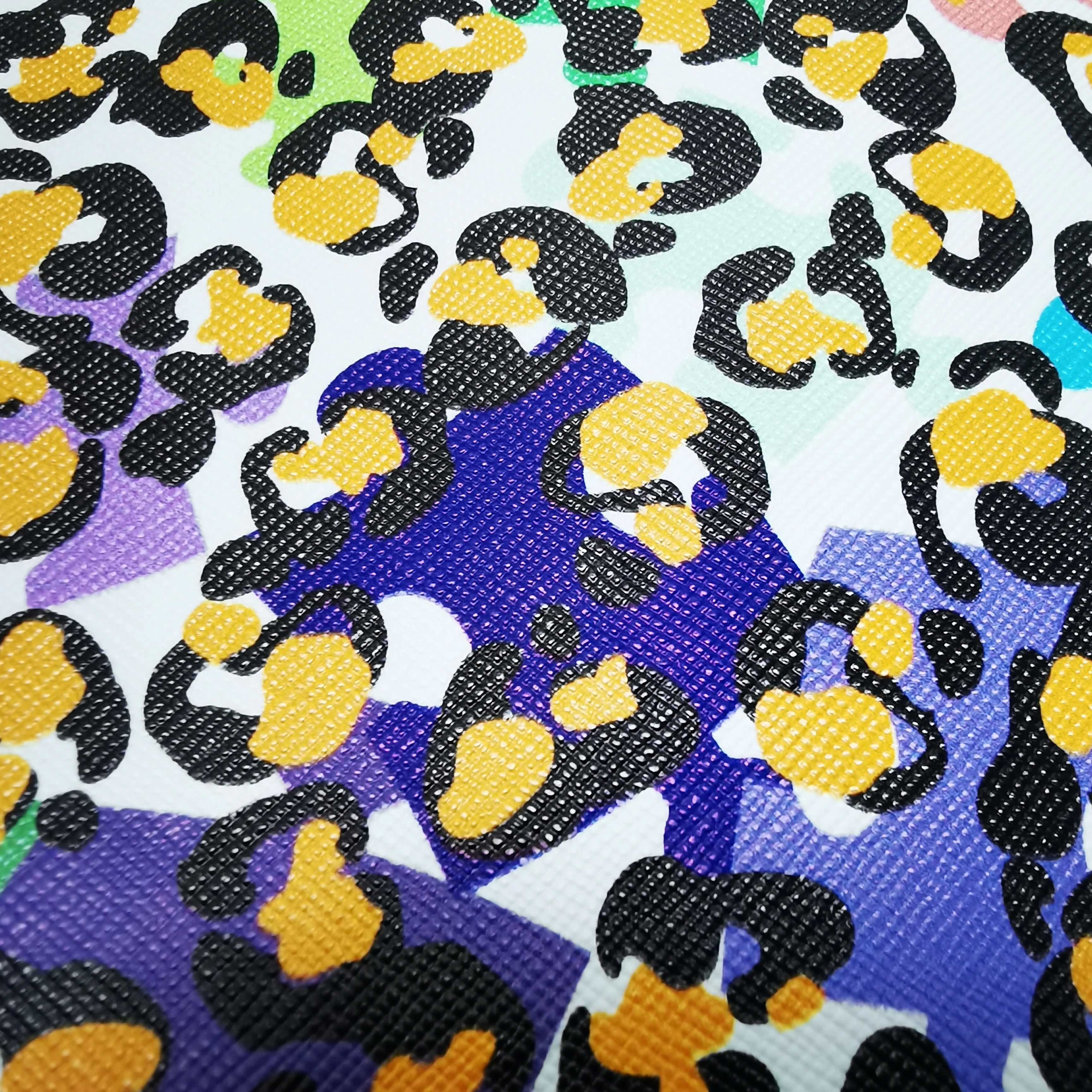 Waterproof stocklots green PU raws materials artificial leather for sofa leather fabric