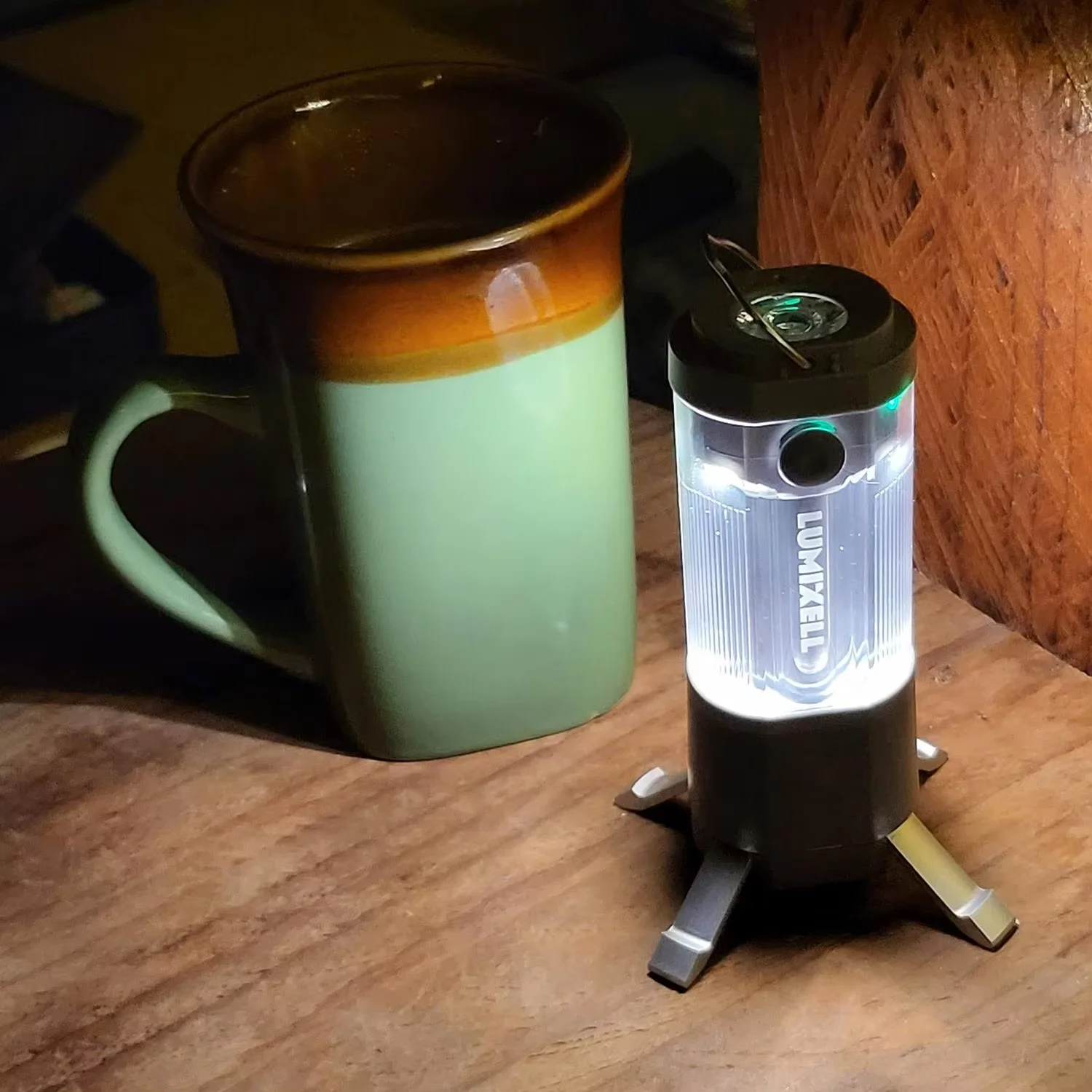 Hot Sale OEM ODM Lantern Outdoor Lighting Waterproof Supplies Portable Lanterns Tent Camping Lantern Light