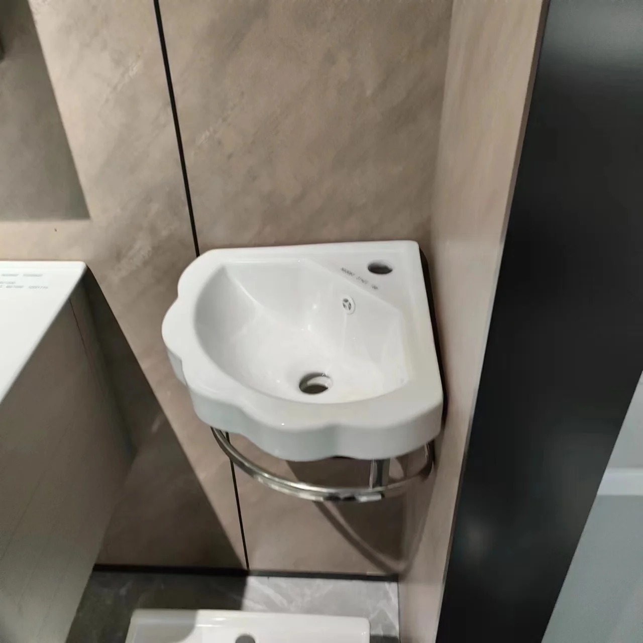 CLASIKAL Ceramic washbasin in bathroom, small unit balcony washbasin, wall mounted ceramic washbasin bracket basin
