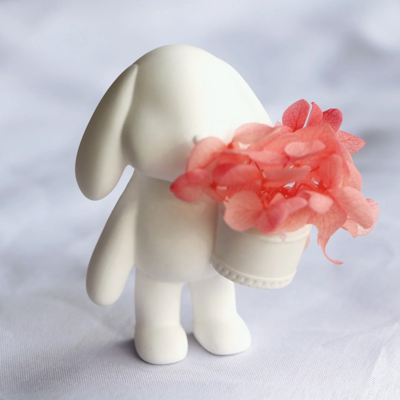 Rabbit Shaped Car Vent Clip Scented Ceramic Aroma Essential Oil Diffuser Air Freshener