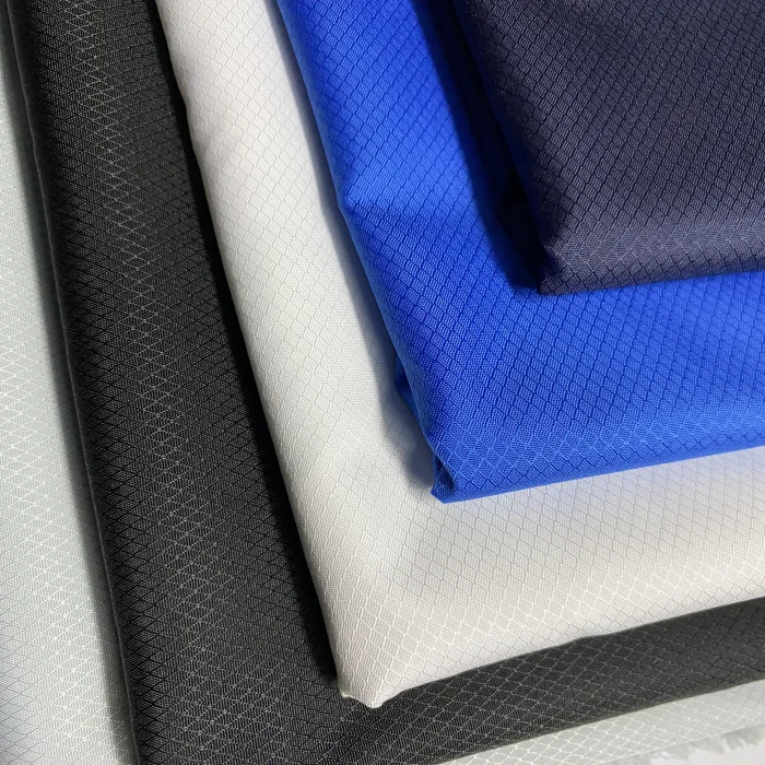 240T Pongee W/R Poly diamond ripstop with milky PU coated polyester windbreaker jacket fabric